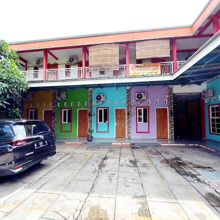 Harmony House Syariah Near Alun Alun Pati Mitra Reddoorz酒店 外观 照片
