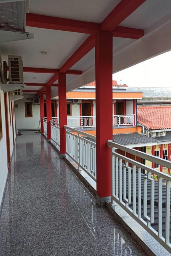 Harmony House Syariah Near Alun Alun Pati Mitra Reddoorz酒店 外观 照片