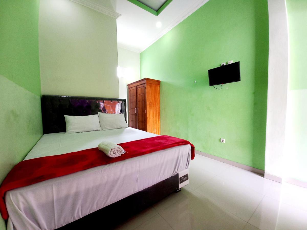 Harmony House Syariah Near Alun Alun Pati Mitra Reddoorz酒店 外观 照片