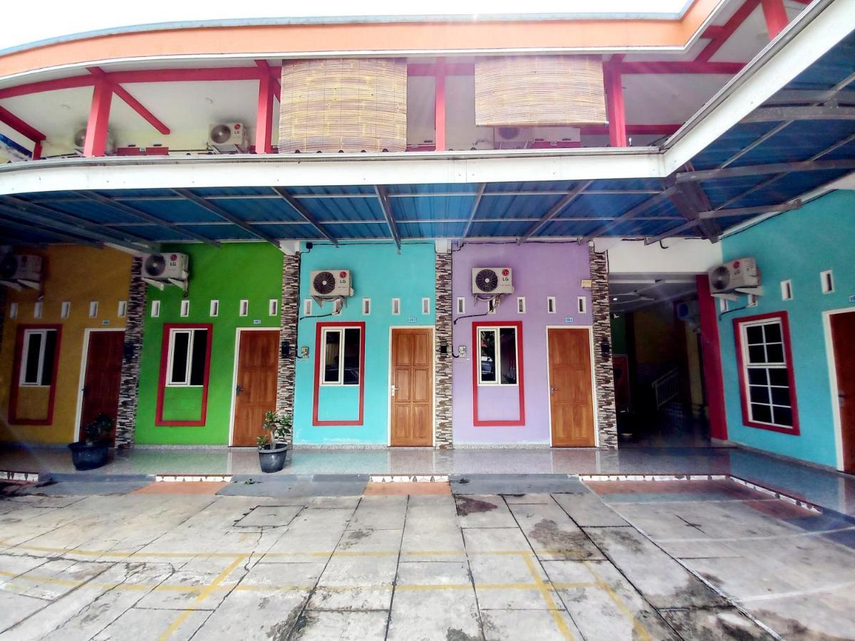 Harmony House Syariah Near Alun Alun Pati Mitra Reddoorz酒店 外观 照片